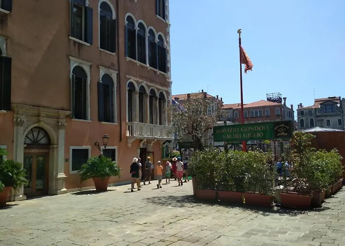 San Marco Orange Nest *